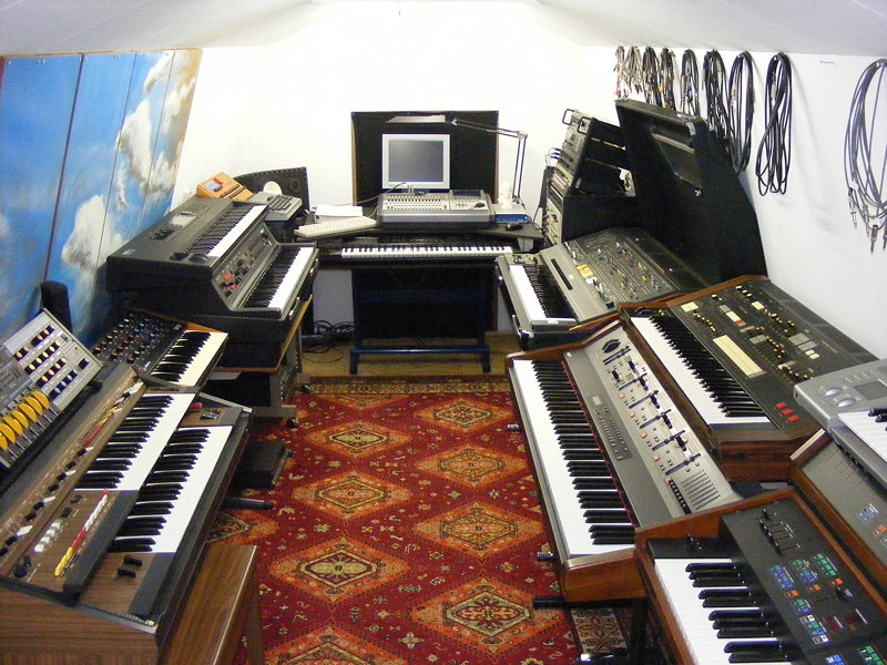 STUDIO 2010 08